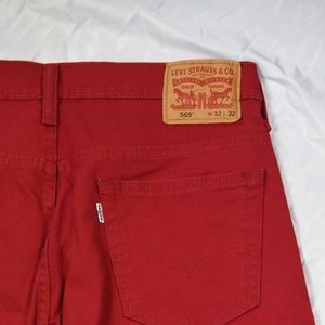 Levi Strauss & Co - style 569 - Size W32 L32